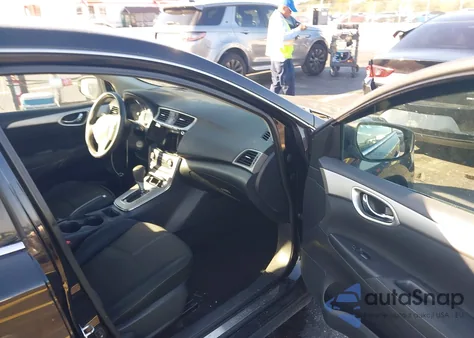 2015 Nissan Sentra Fe+ S/S/Sl/Sr/Sv z USA, uszkodzony, nr VIN 3N1AB7AP2FY222513